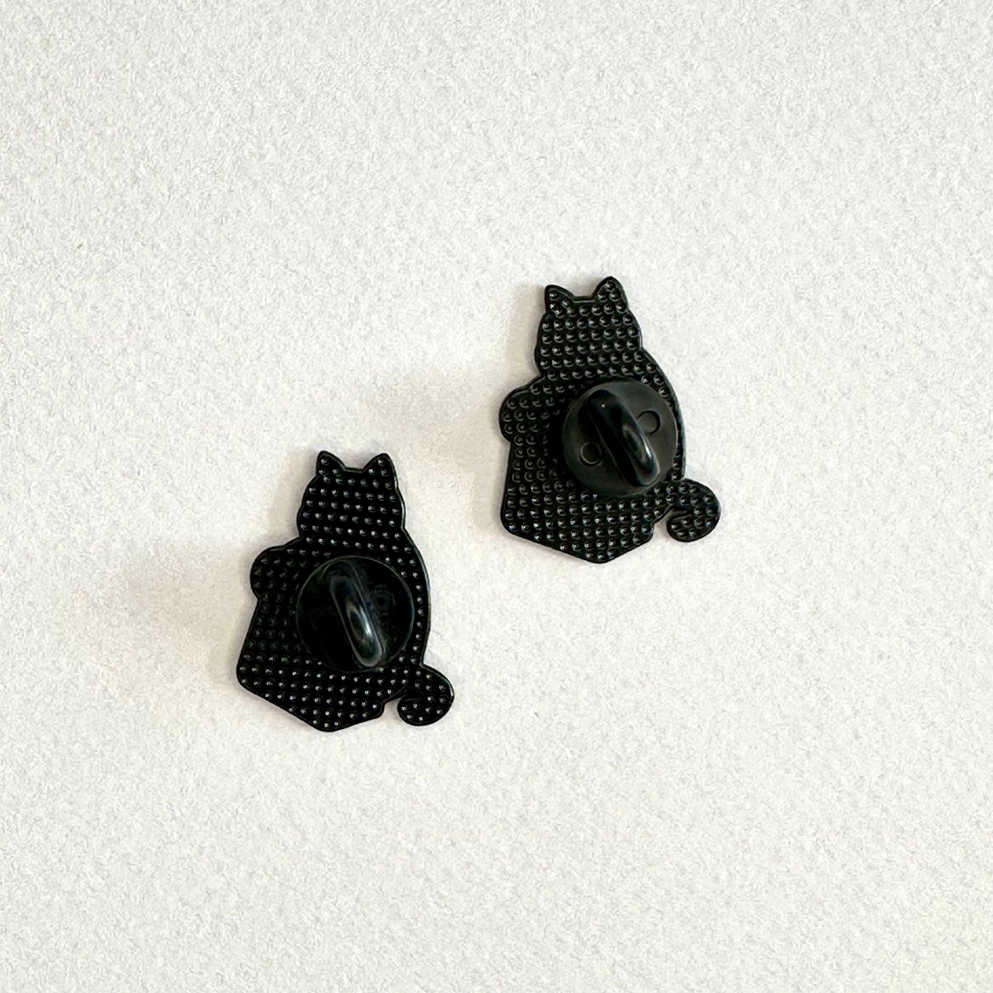 Set of 2 Pins - Cat with Fish Bag