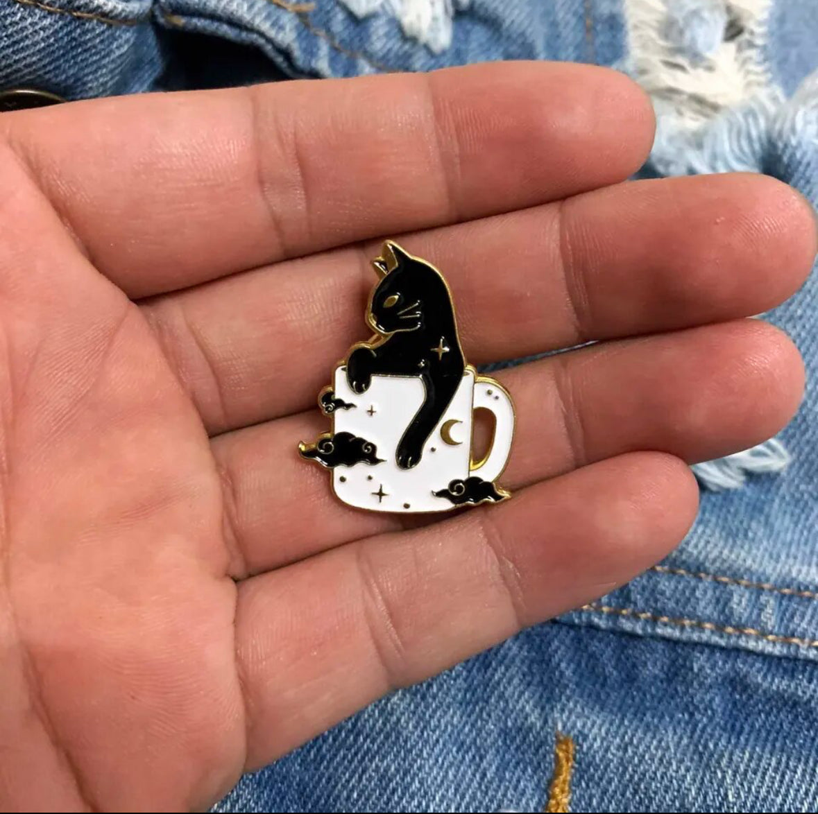 Cat in a Mug enamel pin - view 3