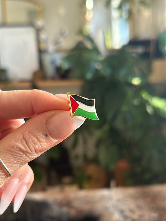 Palestinian Flag enamel pin - view 1