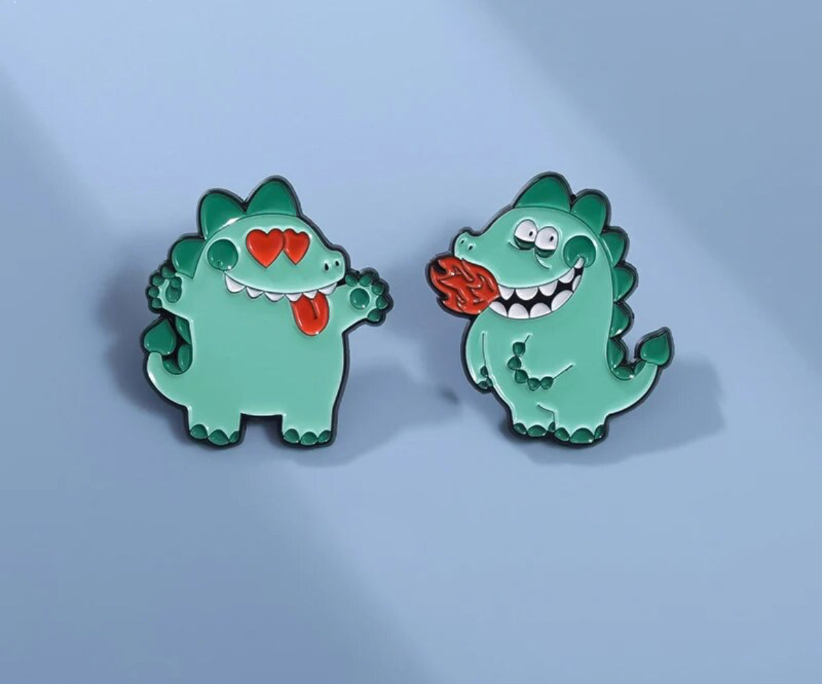 Dragon Lovers enamel pin - view 7
