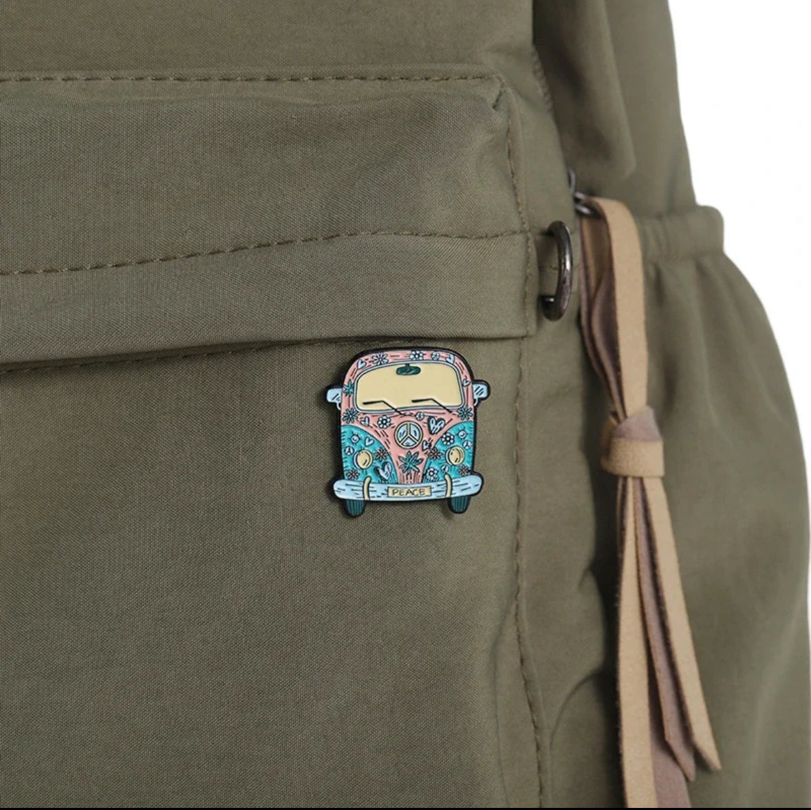 Travel Volkswagen Van enamel pin - view 3