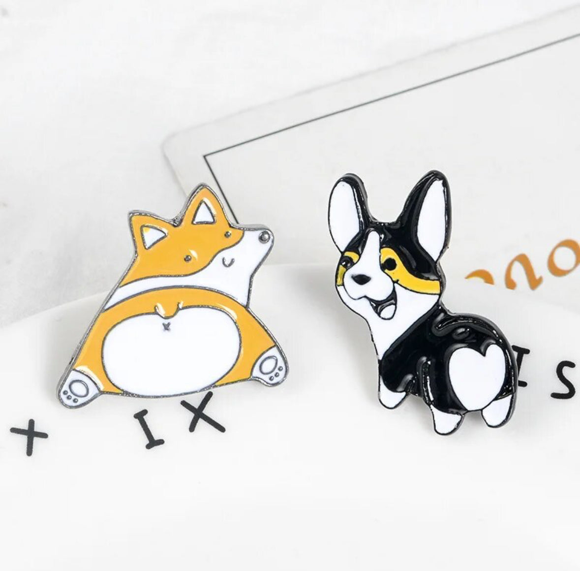 Corgis enamel pin - view 5